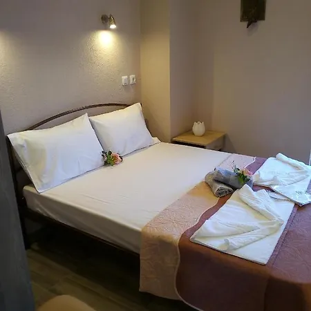 Aparthotel Athanasia Ii